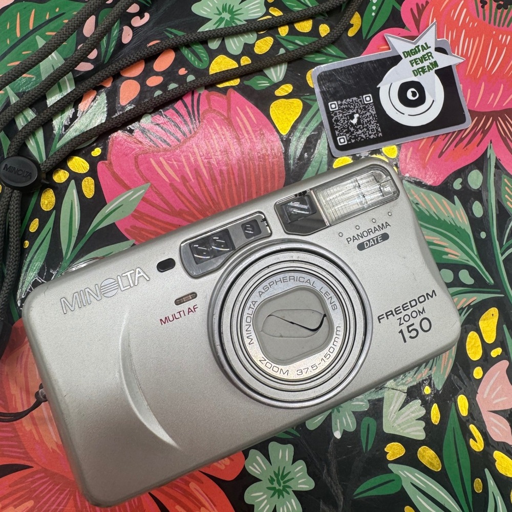 Minolta Freedom Zoom 150 35mm Film Camera Panorama Date Silver 37.5-150mm Lens